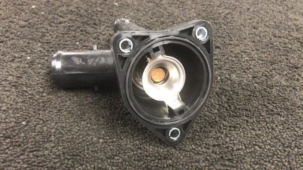 FOR  TOYOTA AURIS  PRIUS C-HR LEXUS CT200h 1.8Hybrid THERMOSTAT COMPLETE HOUSING