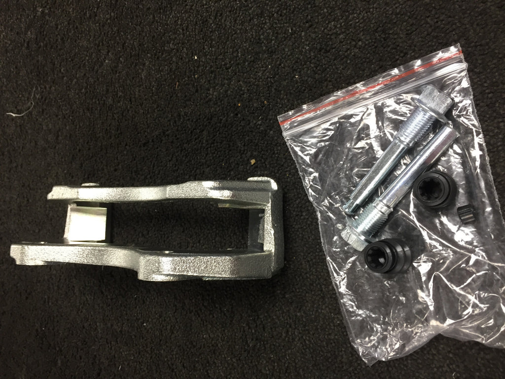  FOR MITSUBISHI OUTLANDER LANCER 8 FRONT BRAKE SUPPORT CALIPER CARRIER SADDLE