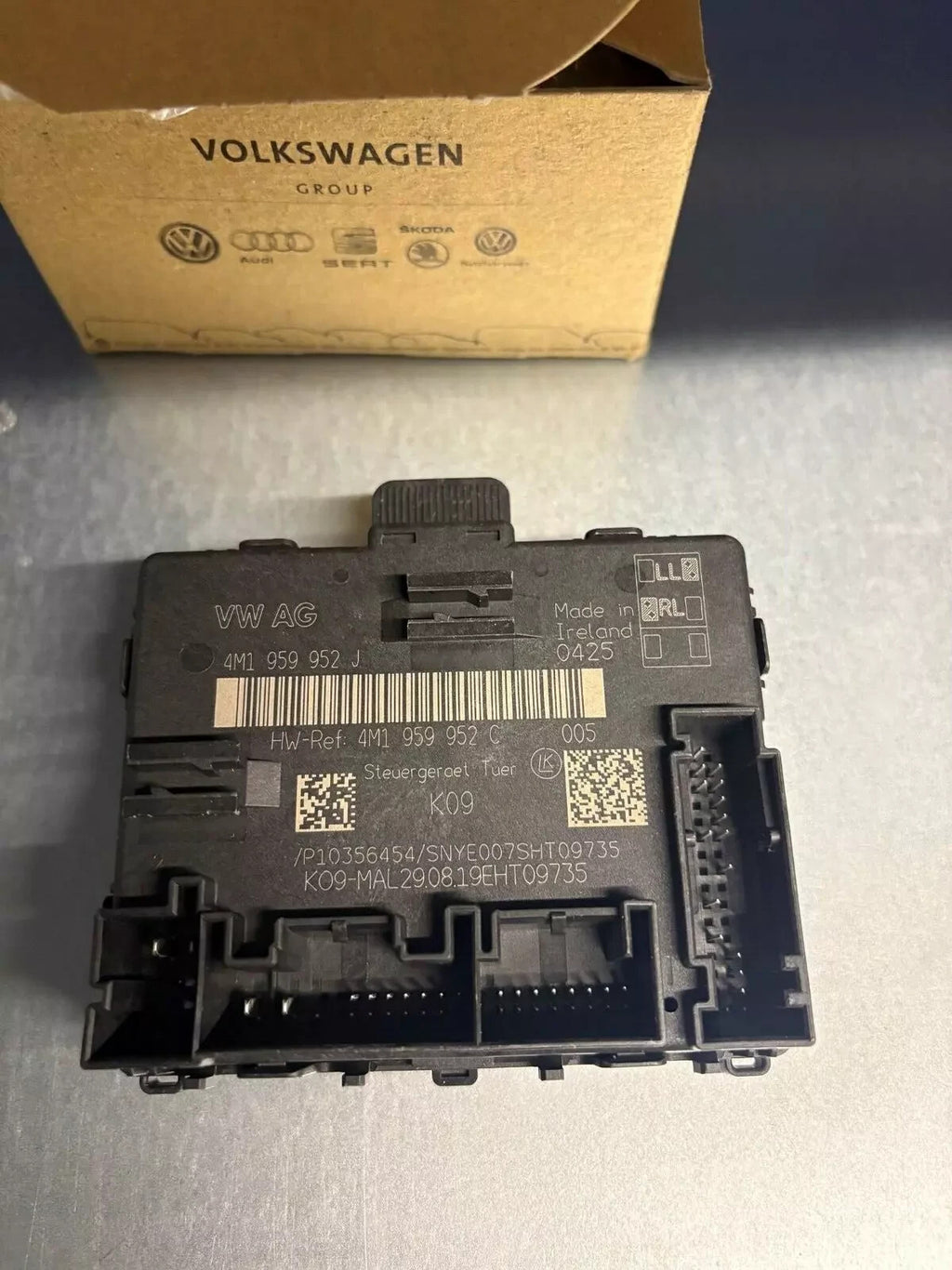 AUDI A8 Q5 LH NS FRONT FRONT DOOR CONTROL UNIT 4M1959952J GENUINE