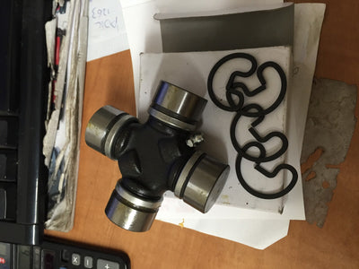 DISCOVERY 1 2 DEFENDER RANGE ROVER P38 PROPSHAFT UJ UNIVERSAL JOINT TVC100010 