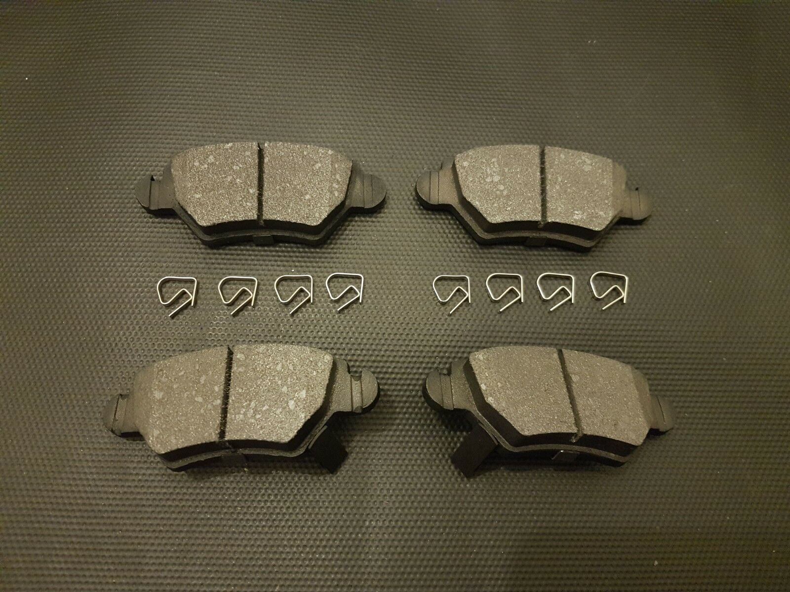 FOR VAUXHALL OPEL ASTRA G ZAFIRA MK1 OE QUALITY BRAND NEW REAR BRAKE PADS