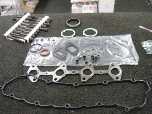 FOR TOYOTA LANDCRUISER COLORADO PRADO GRANVIA HILUX HEAD GASKET SET HEAD BOLTS
