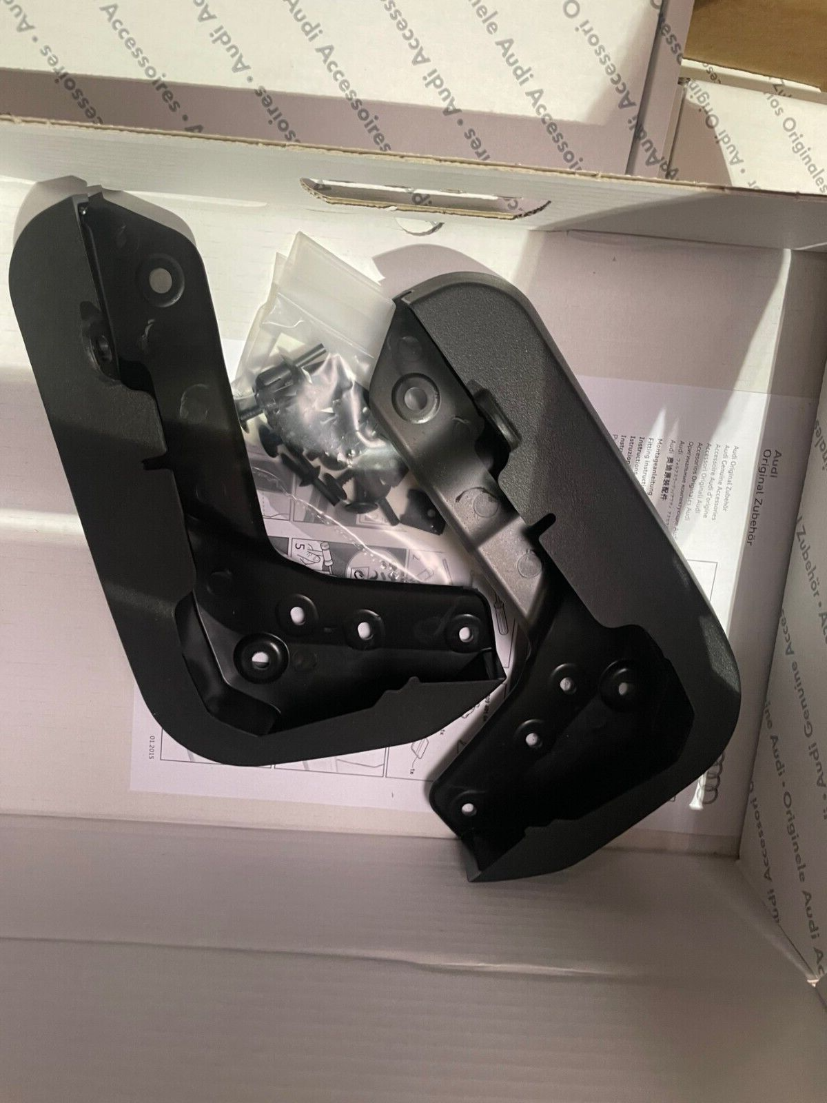 AUDI A3 35tfsi  SLINE GENUINE FRONT MUDFLAPS 8V5075116 NEW