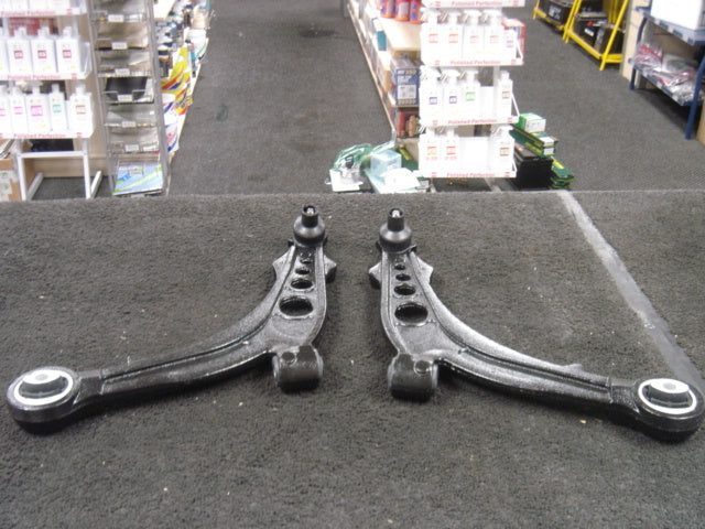  FOR FIAT PUNTO 1999 MK2 LOWER WISHBONE SUSPENSION ARM BUSH BALL JOINT PAIR NEW