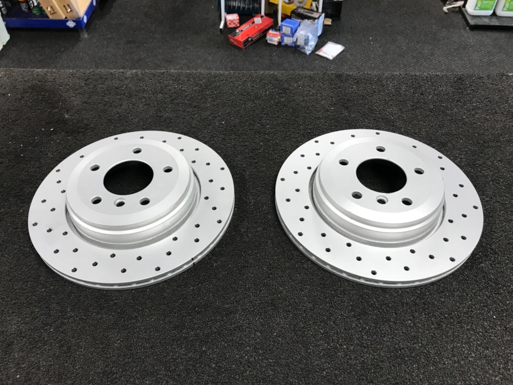 REAR BRAKE DISC FOR BMW E60 E61 520d 525d REAR BRAKE DISC CROSS DRILLED 320MM