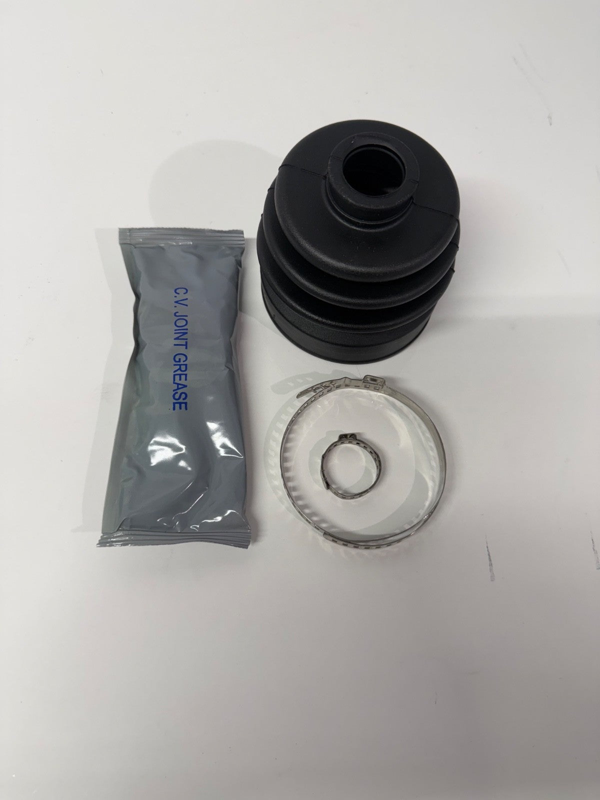 FOR TOYOTA HIACE GRANVIA REGIUS 4WD REAR OUTER DRIVESHAFT RUBBER BOOT KIT 