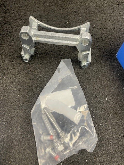 TANSPORTER CARAVELLE T5 T6 1.9 2.0 2.5TD REAR BRAKE CALIPER BRACKET LH  RH