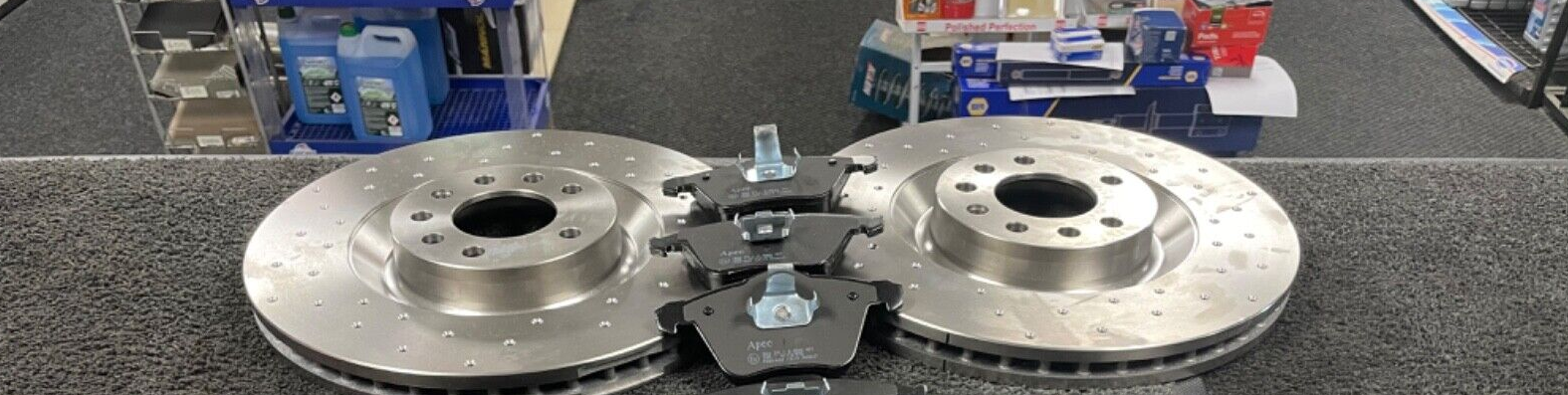 FRONT CROSS DRILLED DISC PADS SAAB 93 OPEL VAUXHALL SIGNUM VECTRA C 314mm