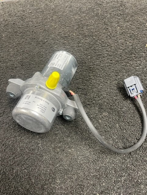 BRAKE BOOSTER PUMP NEW GENUINE HELLA UP30 8TG 009.0286-007 8TG009286 OFFER