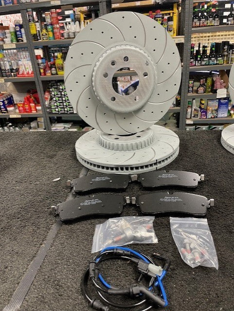 FOR DEFENDER 110 S (MK3 (L663)) FRONT REAR BRAKE DISCS DRILLED GROOVED PADS