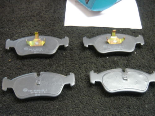 BMW 316 318 320 323 325 E36 DISC BRAKE PADS FRONT NEW  