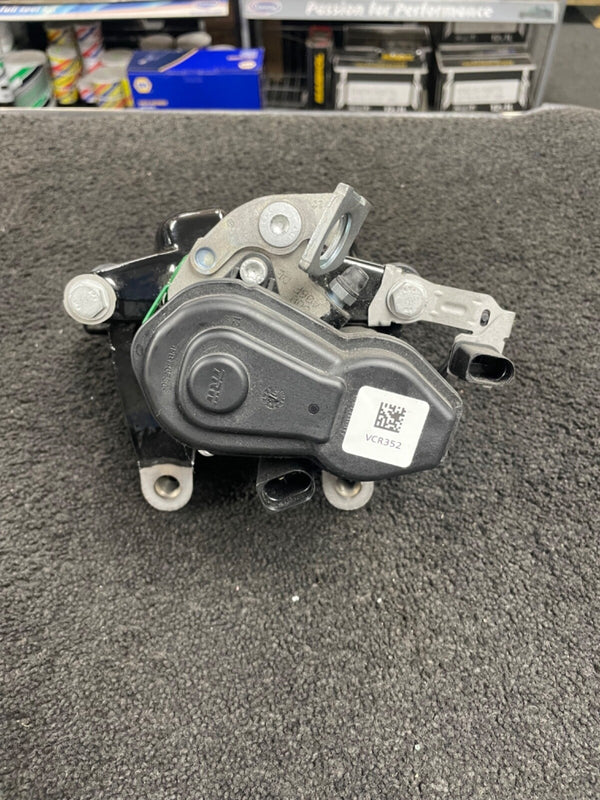 AUDI Q3 RSQ3 8U 2014-18 REAR ELECTRIC BRAKE CALIPER BRACKET PADS COMPLETE  RH OS