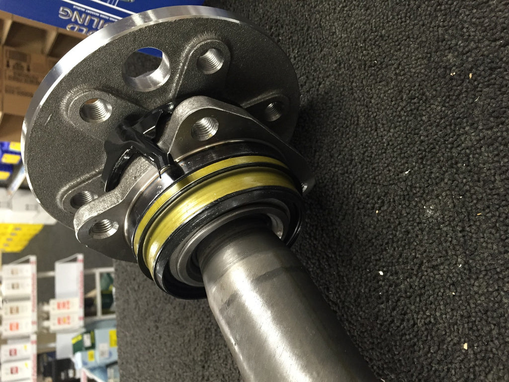 FOR SPRINTER 906 VW CRAFTER  REAR RH OS AXLE HALF DRIVE SHAFT & HUB 940MM 30T