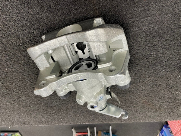 FOR IVECO DAILY 2.3TD 2.8TD 1999ON REAR BRAKE CALIPER COMPLETE NS LH LEFT 276MM