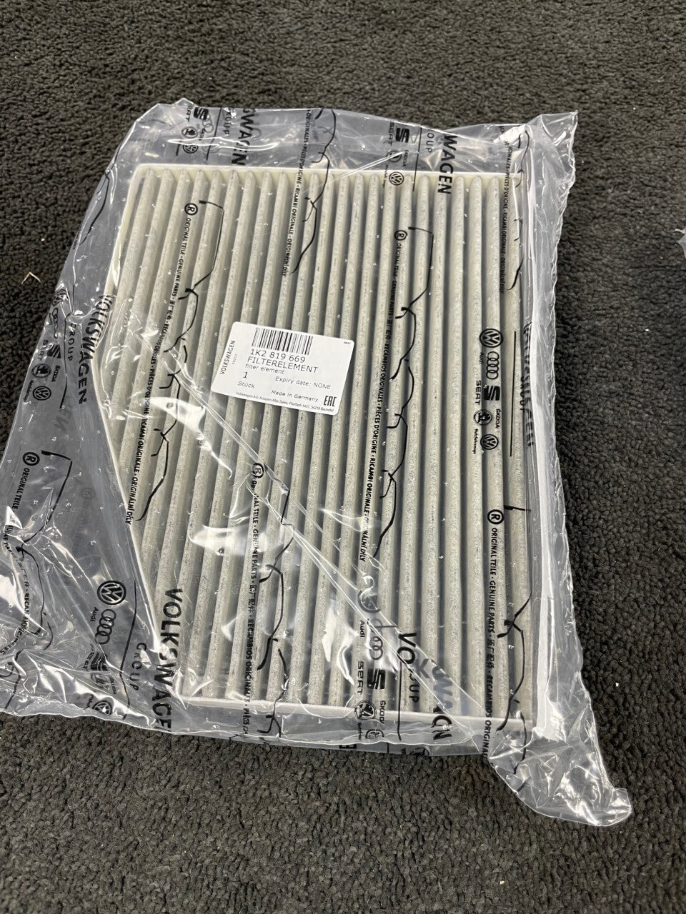 VW AUDI SEAT SKODA CABIN POLLEN FILTER 1K2819669 GENUINE AUDI BRAND NEW