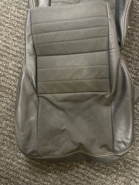 DEFENDER 90 110 PUMA TDCI XS FORWARD FACING SEAT HALF LEATHER SEAT COVER