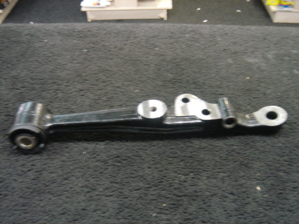 FOR LS400 UCF10 FRONT LOWER TRACK CONTROL ARM  BUSH FITTED 48068-50010 RH SIDE