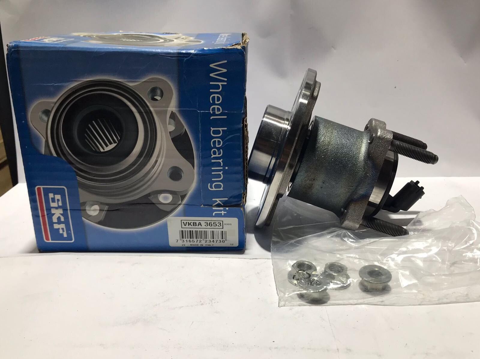 REAR WHEEL WHEEL BEARING  HUB ASTRA ZAFIRA OPEL SKF VKBA 3653