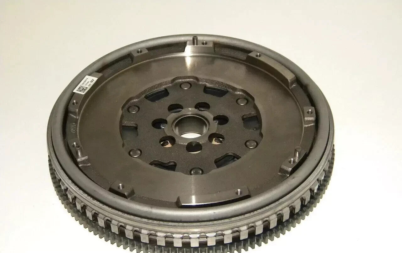 RENAULT KADJAR CAPTUR CLIO III BR0/1, CR0/1 1.5DCi DUAL MASS FLYWHEEL GENUINE