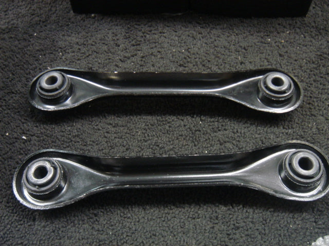 MAZDA 3 MAZDA 5 2 REAR SUSPENSION LOWER WISHBONE ARM TRAILING ARM
