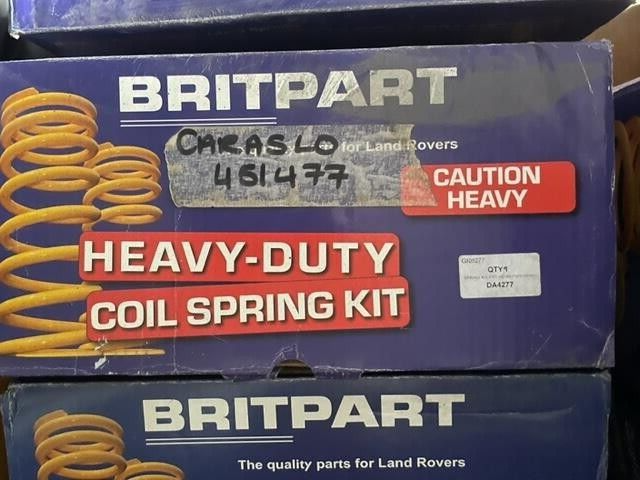 DISCOVERY 1 RRC DEFENDER 90 FRONT HEAVY DUTY STANDARD HEIGHT COIL SPRINGS DA4277