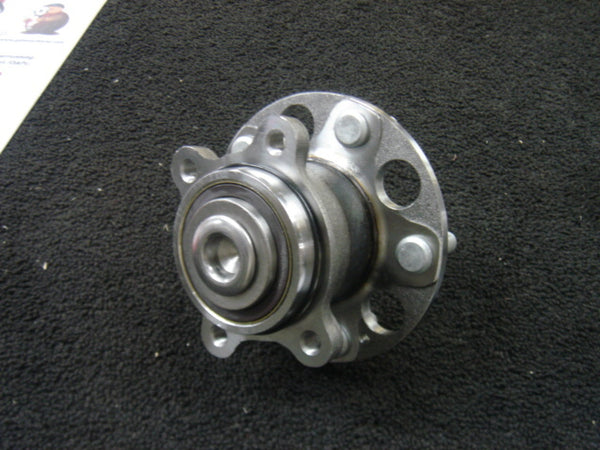 FOR HONDA ACCORD SALOON VTEC 2.0 2.4 2.2CTDI 03-08 REAR WHEEL BEARING HUB  
