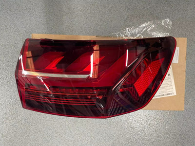 AUDI A4 RS4 AVANT 2016ON  OS RH  OUTER LED TAILLIGHT 8W9945092AC GENUINE