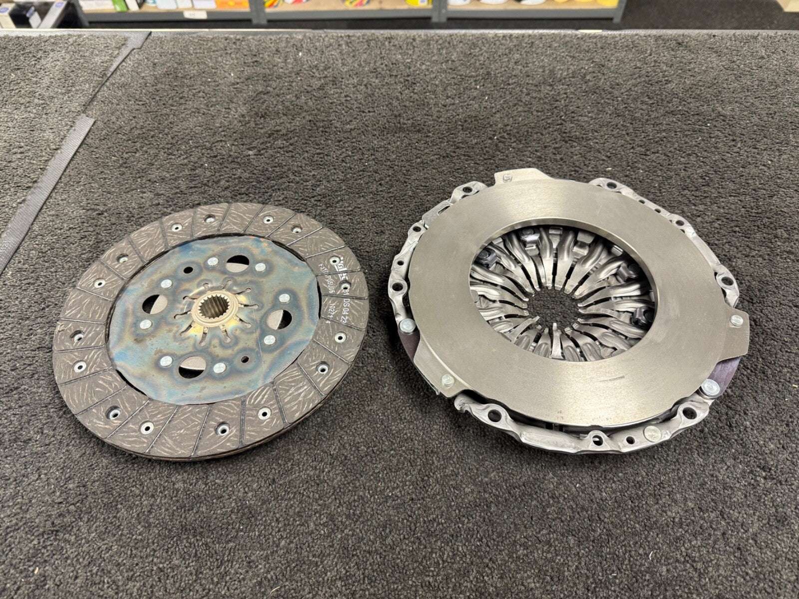 2PCE CLUTCH KIT GENUINE VALEO PEUGEOT 3008 5008 EXPERT CITROEN C4 C5 2.0HDI 150