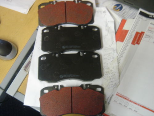 FOR MERCEDES 609D VAN FRONT BRAKE PADS SET