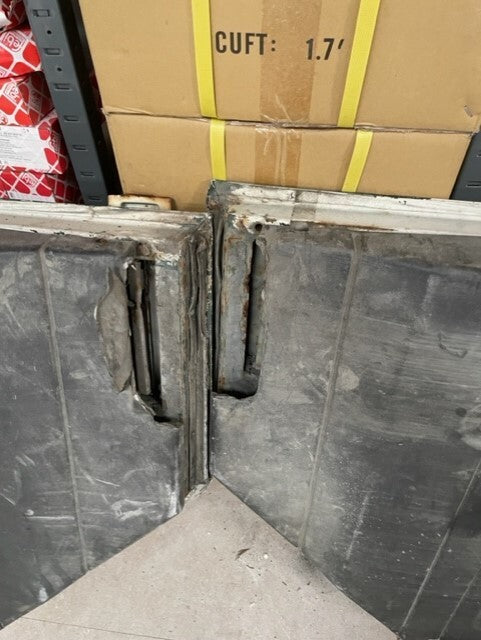 DEFENDER 110 130 TD TDi SECOND ROW DOORS- COMPLETE ASSMEBLED PAIR