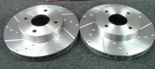 SIERRA XR4X4  DRILLED GROOVED BRAKE DISCS & MINTEX  PADS