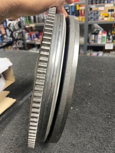 FOR  CHEROKEE KJ LIBERTY 2.5 CRD 2.5CRD 2001-2008 GENUINE LUK DUAL MASS FLYWHEEL