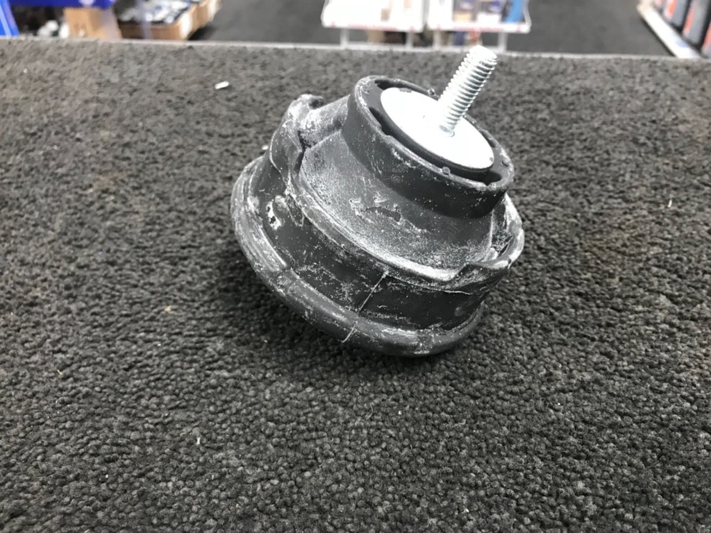 FRONT LH ENGINE MOUNTING BMW 3 SERIES E46 316 318 320D