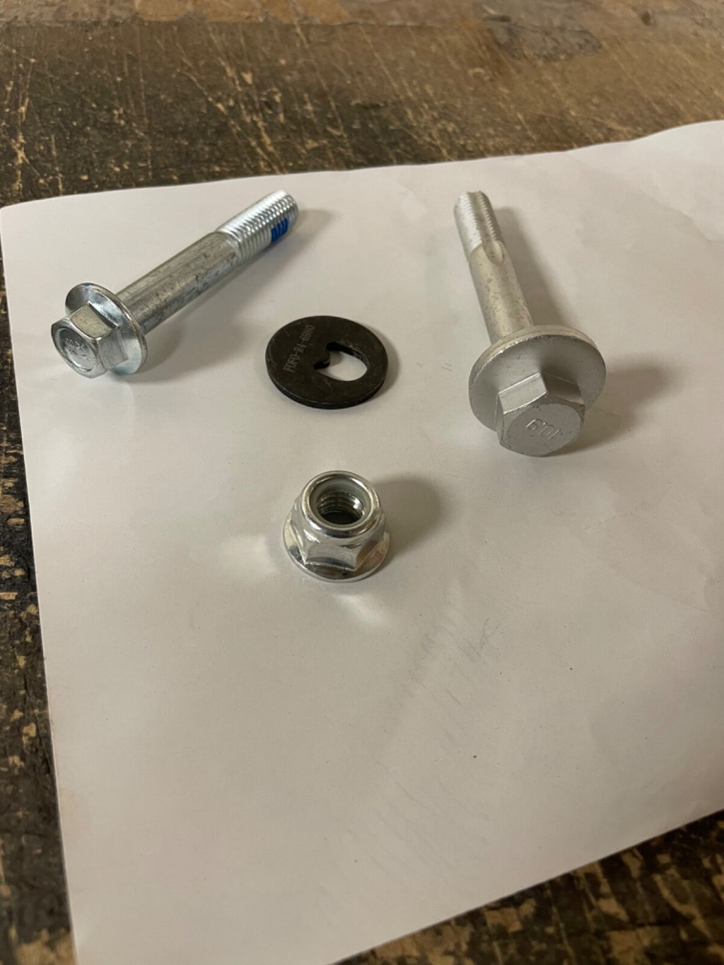 FORD FOCUS MK1 LOWER WISHBONE ARM PAN TRAILING ARM BOLT KIT