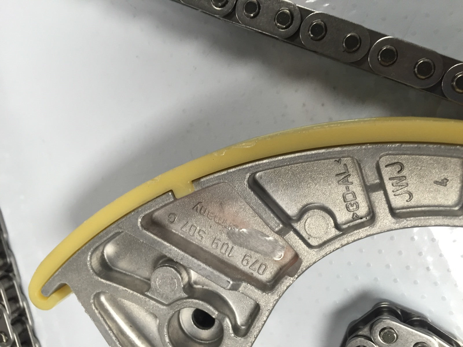 FOR AUDI A4 A6 A8 Q7 VW TOUAREG 2.7,30 TDI  DIESEL ENGINE TIMING CHAIN KIT 44486