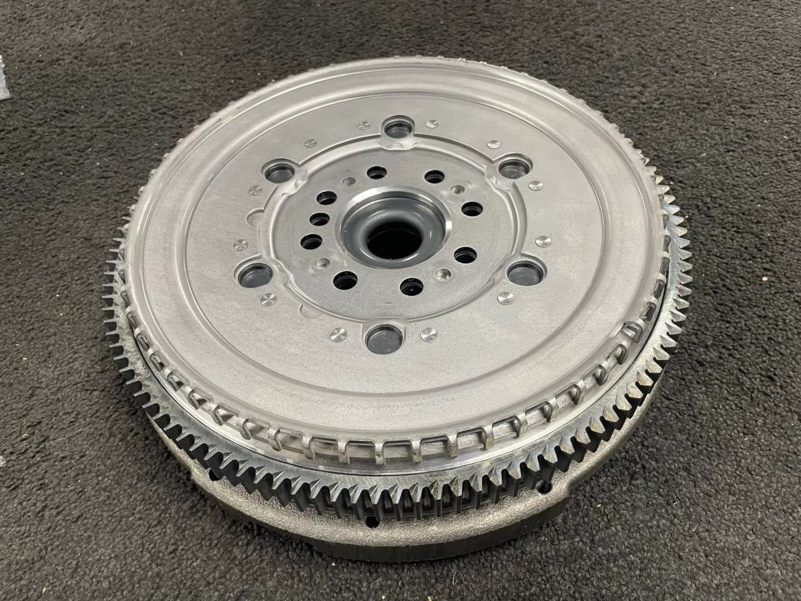 FORD TRANSIT MK7 MK8 2.2 TDCi AWD RWD 6SPEED  DMF DUAL MASS FLYWHEEL NEW