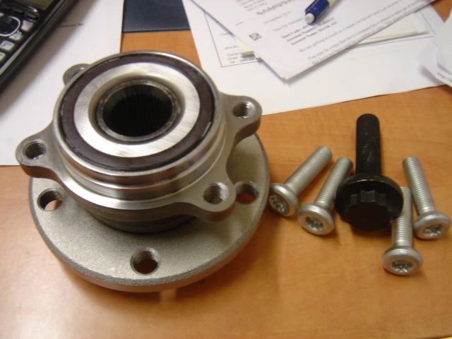 SEAT LEON TOLEDO ALTEA 2004 ON WHEEL BEARING HUB FRONT WHEEL BEARING HUB 