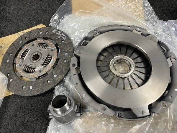 FOR IVECO DAILY ALL MODELS 2.3TD 2011-22  CLUTCH KIT 1905290 2992027 500054879