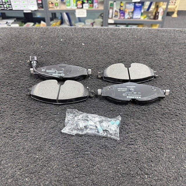 VW GOLF MK7 1.5TSi R-LINE EVO DRILLED GROOVED BRAKE DISCS PADS FRONT REAR SET
