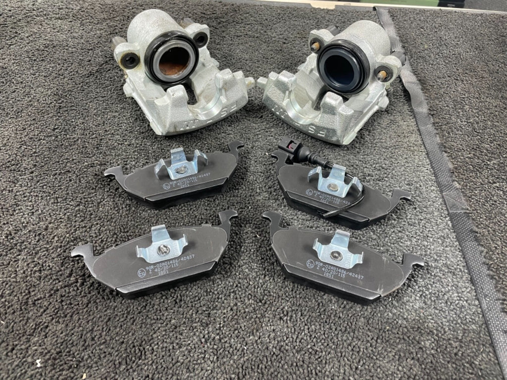 2 FRONT BRAKE CALIPER SLIDE PINS LH RH BRAKE PAD CITIGO FABIA OCTAVIA ROOMSTER