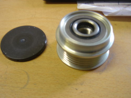 FOR A3 A4  A6 1.9 2.0TDI  ALTERNATOR BELT PULLEY 038903119T