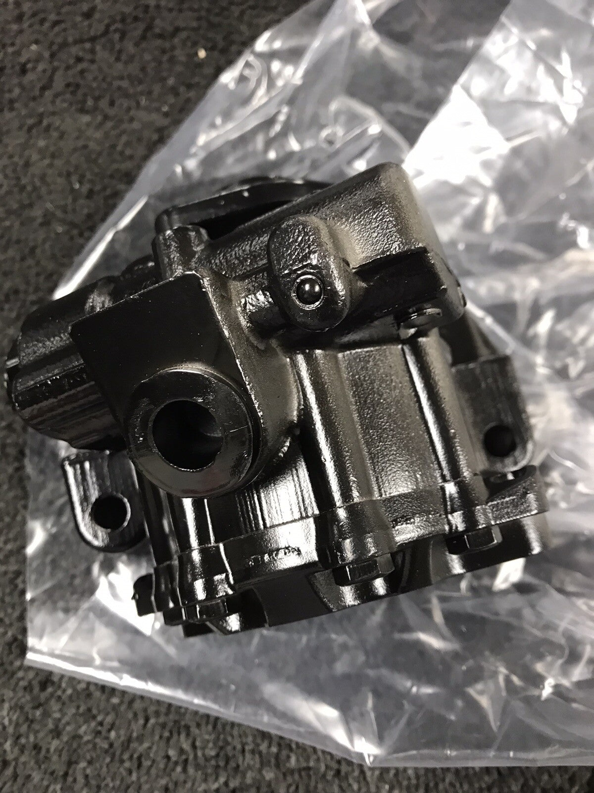 FOR MERCEDES VITO VIANO W639 2.1CDi POWER STEERING PUMP NEW