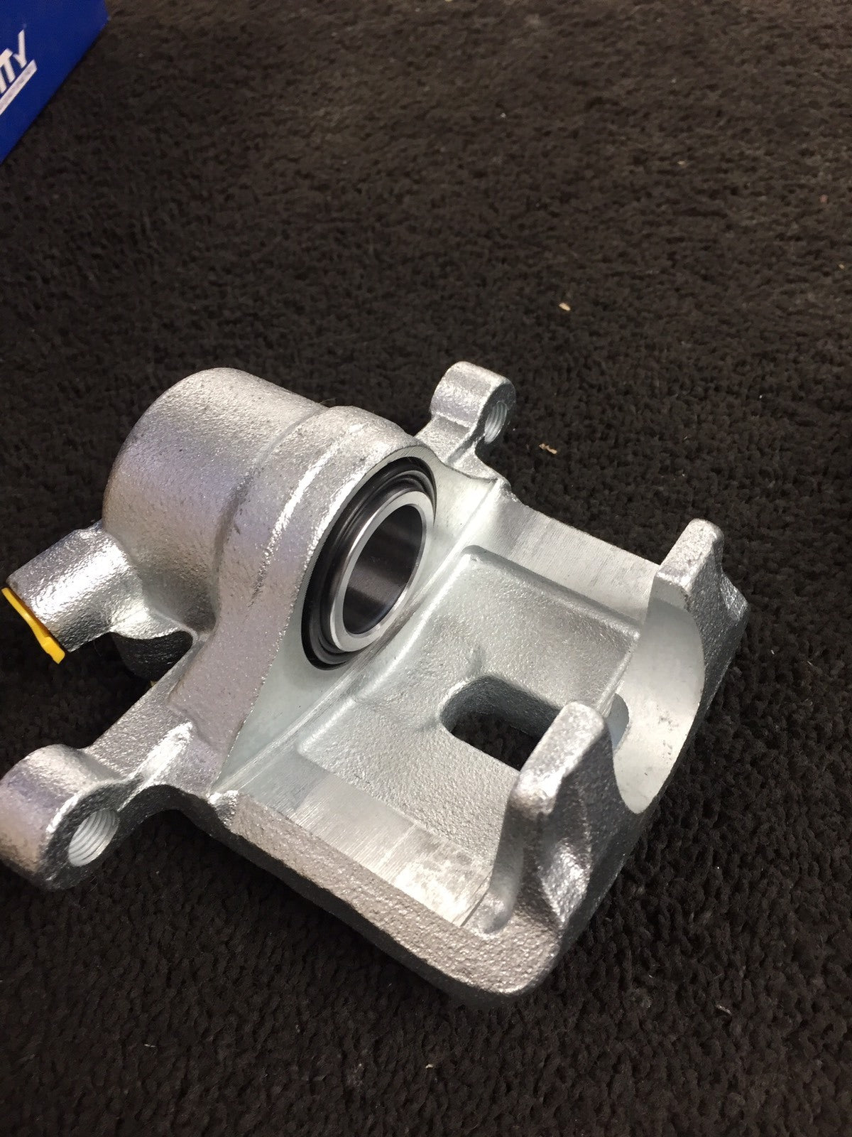 REAR BRAKE CALIPER LEFT SIDE FOR MITSUBISHI CHALANGER SHOGUN PAJERO 91-199