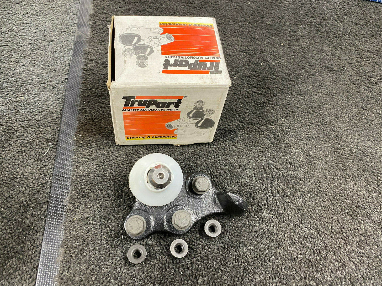 FRONT LOWER LEFT BALL JOINT FITS LOTUS CARLTON 3.6 24V C36GET 90272194