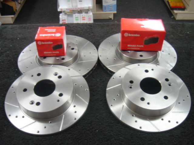 CIVIC 2.0 TYPE R EP3 BRAKE DISCS CROSS DRILLED GROOVED BREMBO BRAKE PADS
