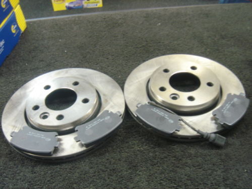 FOR VW  TRANSPORTER T5 BRAKE DISCS & PADS REAR
