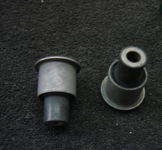 FOR NISSAN NAVARA D40 2005 ON FRONT LOWER WISHBONE ARM BUSH X 1 PAIR1 SIDE