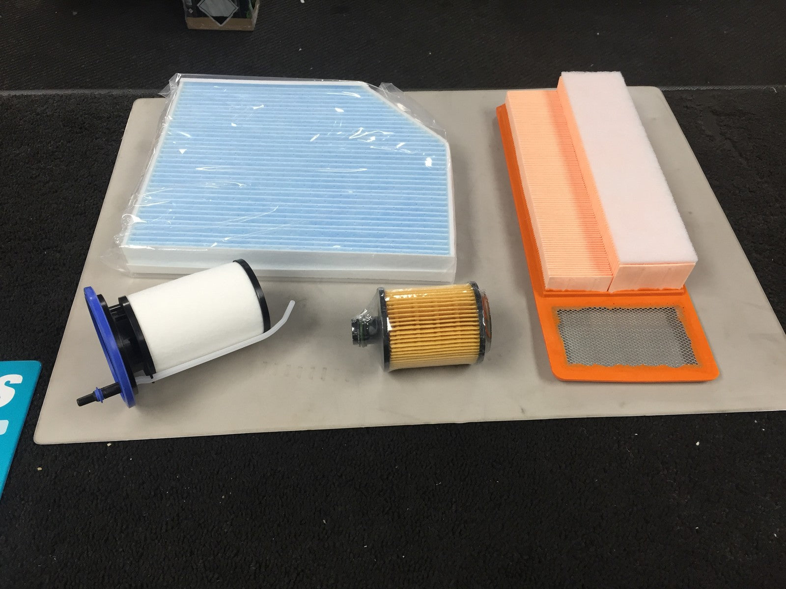 FIAT DOBLO  1.3D MULTIJET  SERVICE KIT OIL FILTER AIR FUEL POLLEN CABIN FILTER