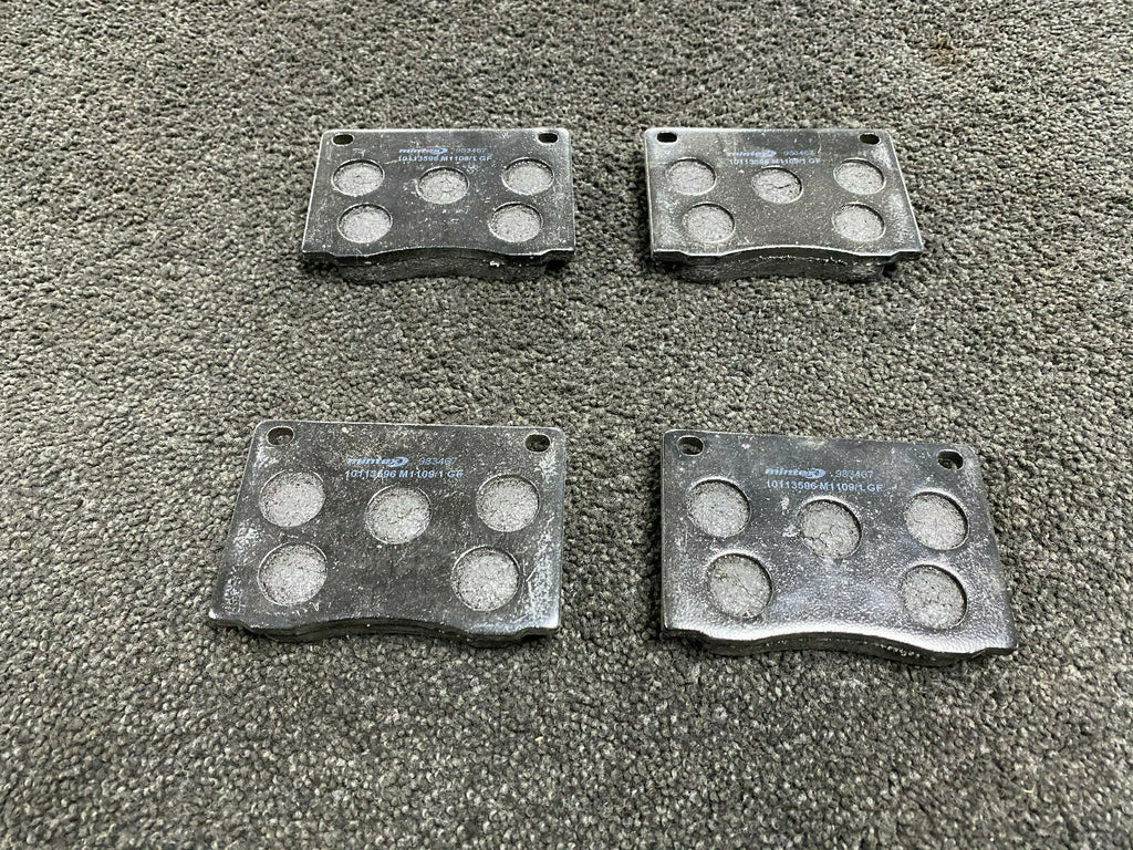 FRONT CLASSIC BRAKE PADS FITS ASTON MARTIN LAGONDA V8 VANTAGE VIRAGE MGB522