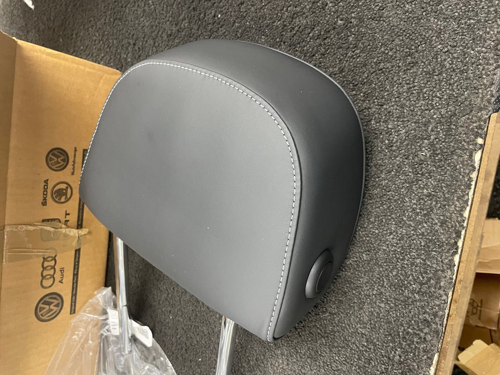 AUDI Q5 2017ON DRIVER SEAT FRONT HEADREST SOUL BLACK CLIFF GREY 80A881904AAEWL 